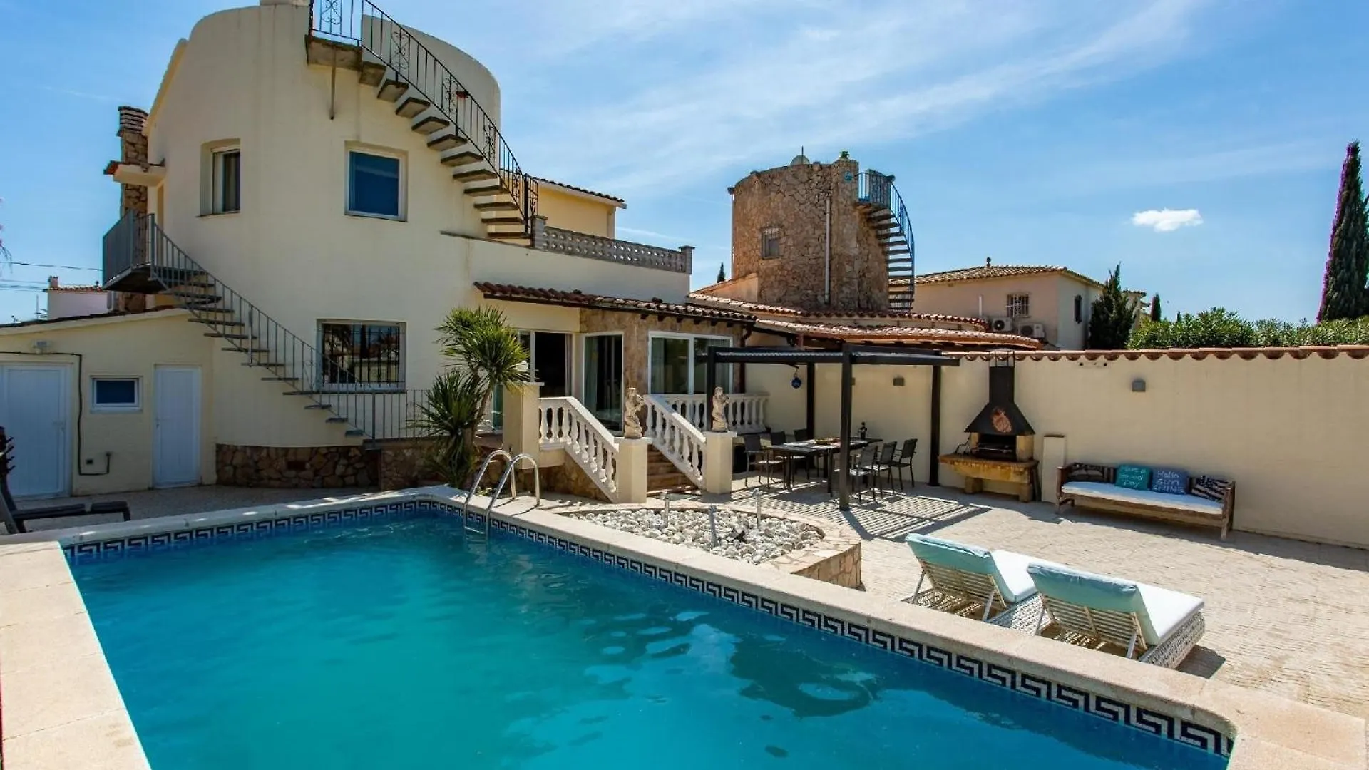 Ferienhaus Mit Privatpool Fuer 8 Personen Ca 230 Qm In Empuriabrava, Costa Brava Golf De Roses Holiday home Empuriabrava